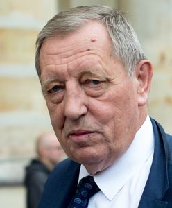 Pomnik Szyszki w miejsc protestu ekologów. "Będzie go chronić policja"