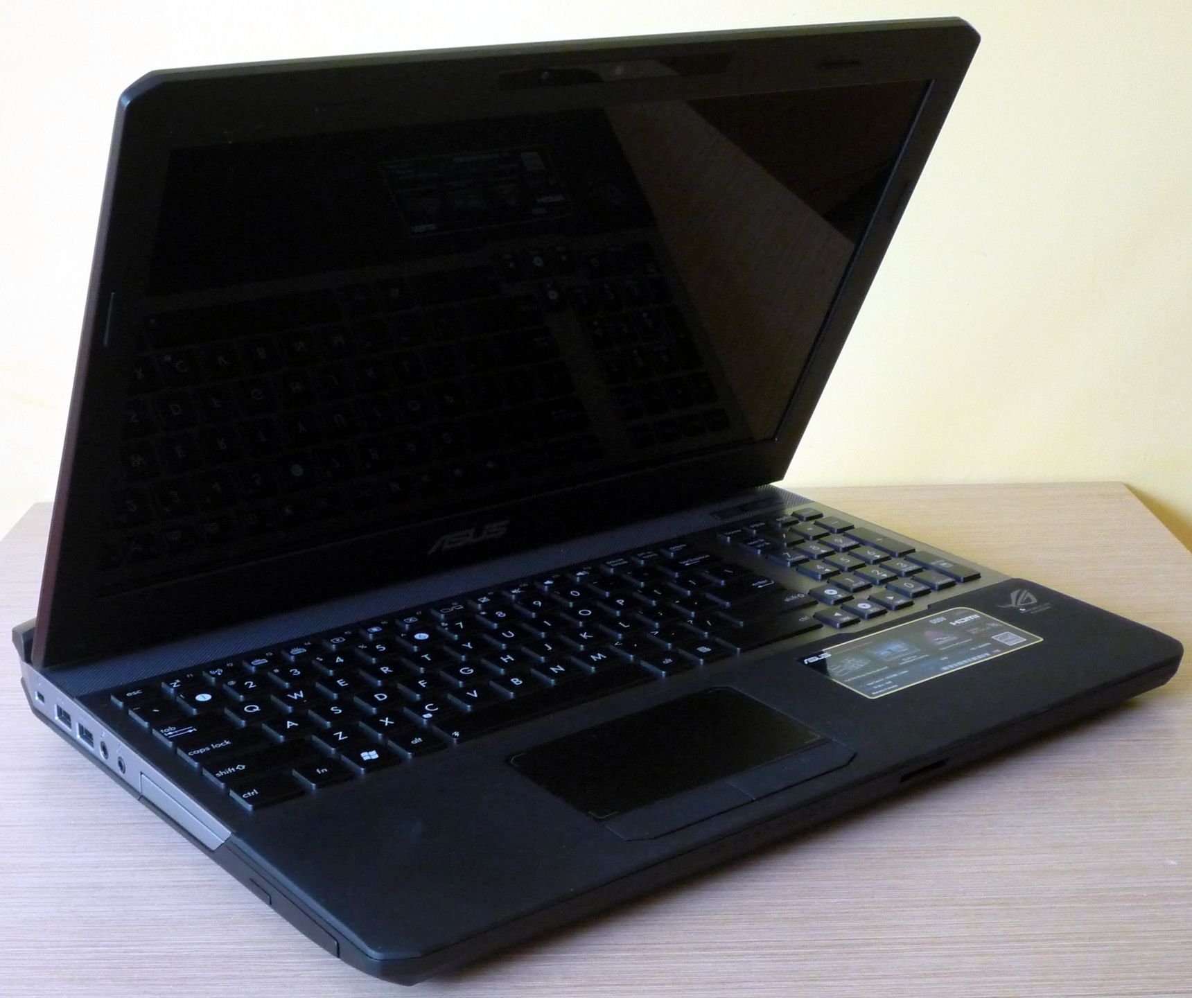 Asus G55VW - stworzony do walki [test] 4