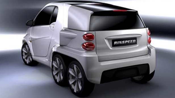 Rinspeed Dock+Go eliminuje wady elektrycznych pojazdów 1