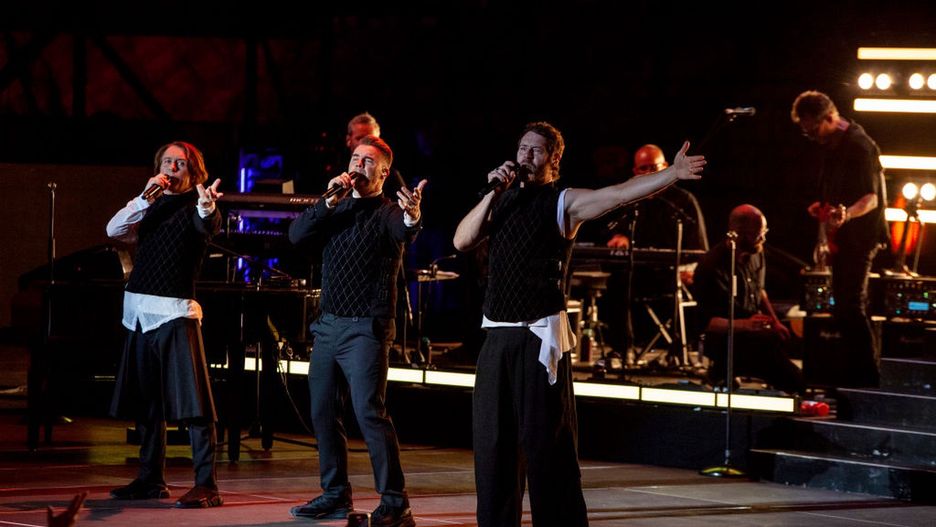 Take That w składzie Mark Owen, Gary Barlow i Howard Donald