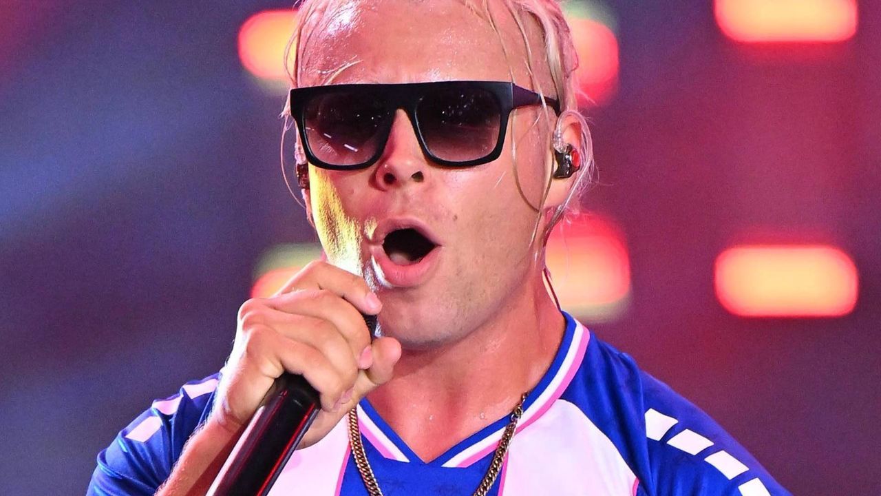 TYLKO U NAS! Skolim występuje w klubach LGBTQ+. Teraz tłumaczy: "Przychodzi do nich dwa razy WIĘCEJ ludzi" [WIDEO]