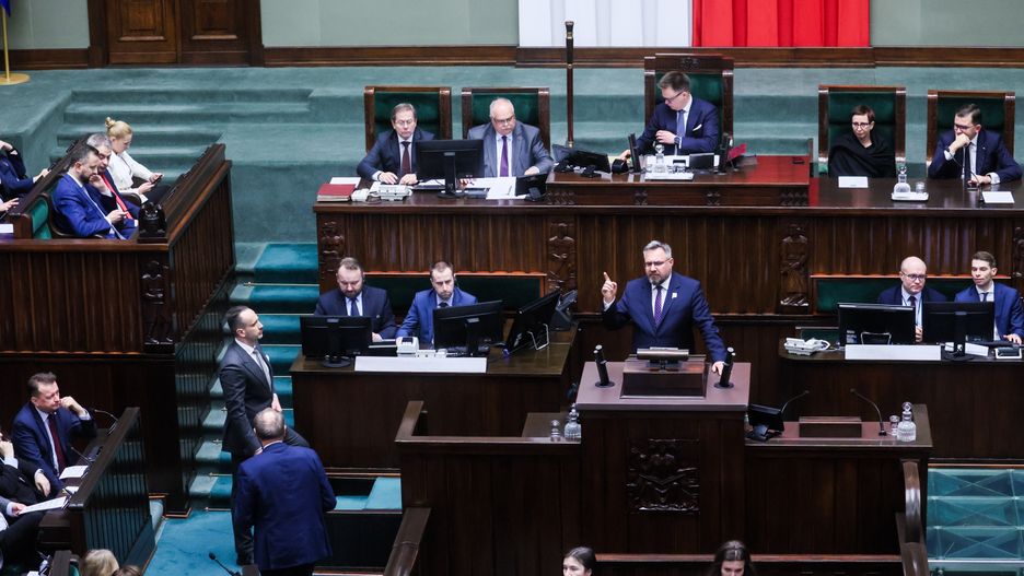 Sejm zacznie prace nad poselskim projektem nowelizacji kodeksu wyborczego, który ma przywrócić powszechną możliwość głosowania korespondencyjnego