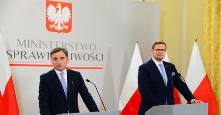 Szokująca decyzja nominata Ziobry. Awans sędziego ze sprawą o mobbing