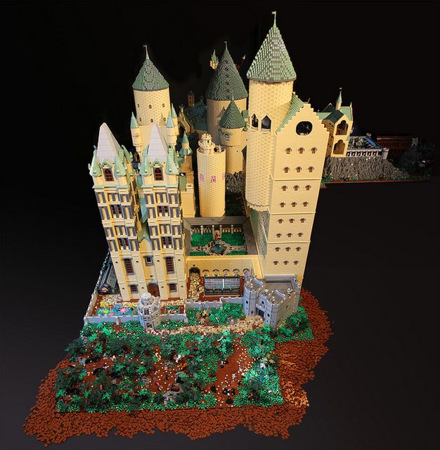 WTF dnia: niesamowity Hogwart z klocków Lego [zdjęcia] 9