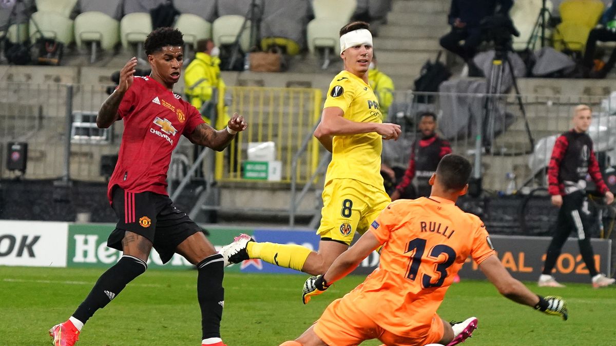 PAP/EPA / Janek Skarzynski / POOL / Na zdjęciu: Marcus Rashford spudłował w doskonałej sytuacji w finale Ligi Europy