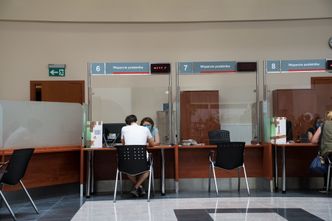 Bezrobocie rośnie, ale kandydaci wcale nie garną się do pracy w urzędach. Powód ten sam od lat