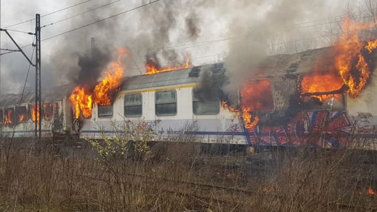 pkp intercity w płomieniach