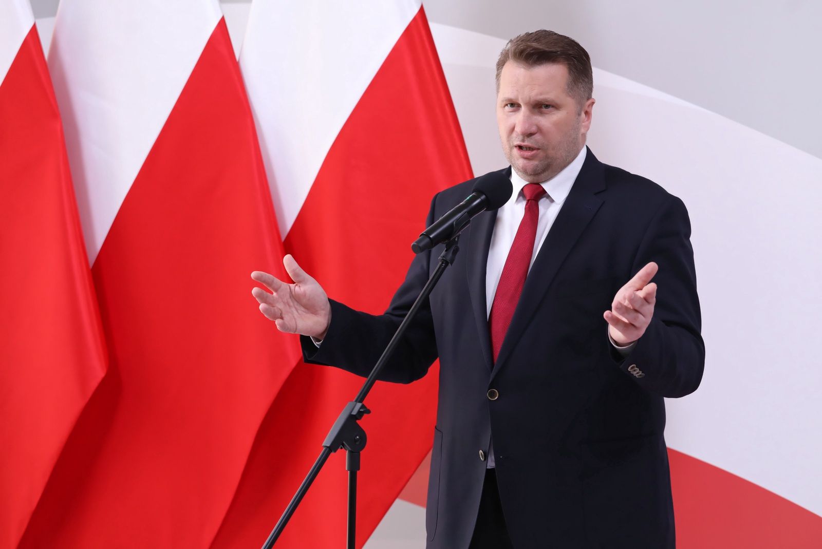 Posłowie KO złożyli wniosek o odwołanie ministra Przemysława Czarnka