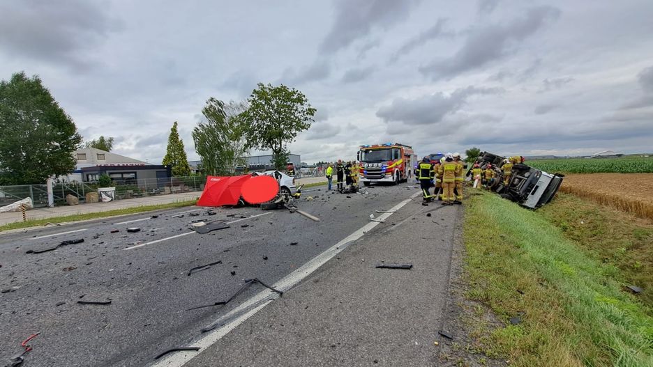 Tragiczny wypadek w Wielkopolsce. Dwie osoby nie żyją