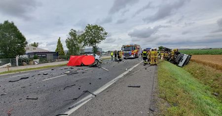 Tragiczny wypadek. Dwie osoby zginęły na miejscu
