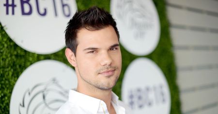 Taylor Lautner kończy dziś 25 lat (ZDJĘCIA)