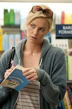 Charlize Theron w obozach dla uchodźców w Afryce