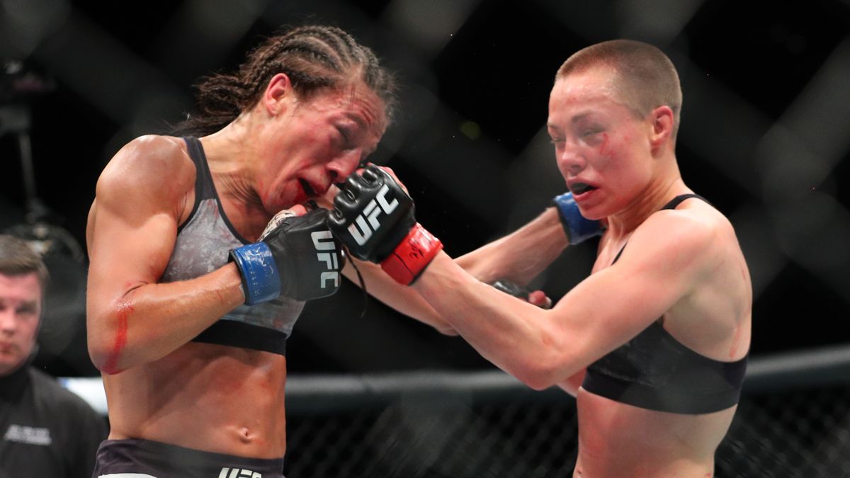 Zdjęcie okładkowe artykułu: Getty Images /  / Na zdjęciu: Joanna Jędrzejczyk (z lewej) i Rose Namajunas w trakcie rewanżowego starcia