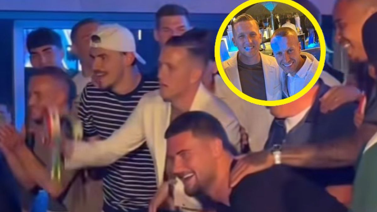 Instagram / Na zdjęciu: Piotr Zieliński (w białej marynarce)