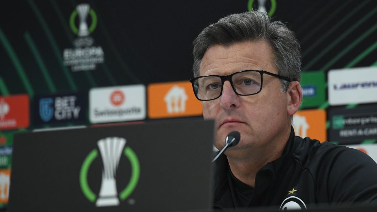 PAP / Piotr Nowak / Na zdjęciu: Kosta Runjaić