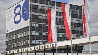 Toruń: W budynkach UMK można odebrać bezpłatne maseczki