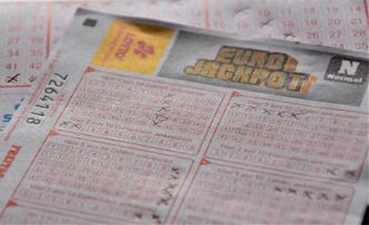 Eurojackpot. Kolejny lottomilioner. Główna nagroda nie padła, a i tak zgarnia ponad 2 mln zł