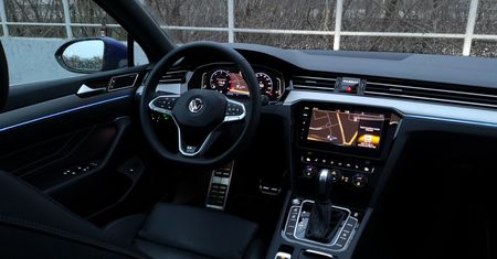 Volkswagen Passat Variant: Kamery 3D i 360 stopni oraz system audio Dynaudio