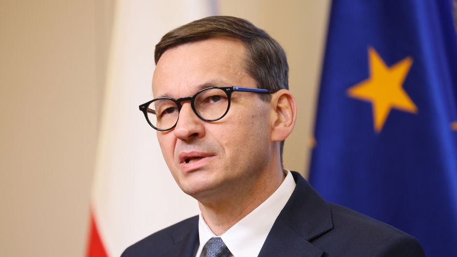 Premier odpowiada na pytania internautów. Trwa transmisja 