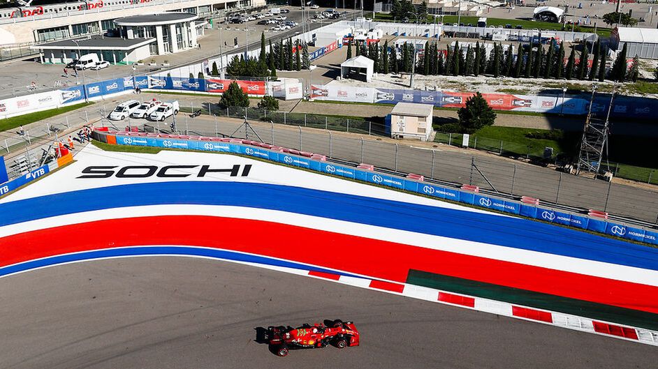 Zdjęcie okładkowe artykułu: Materiały prasowe / Pirelli Media / Na zdjęciu: wyścig F1 o GP Rosji