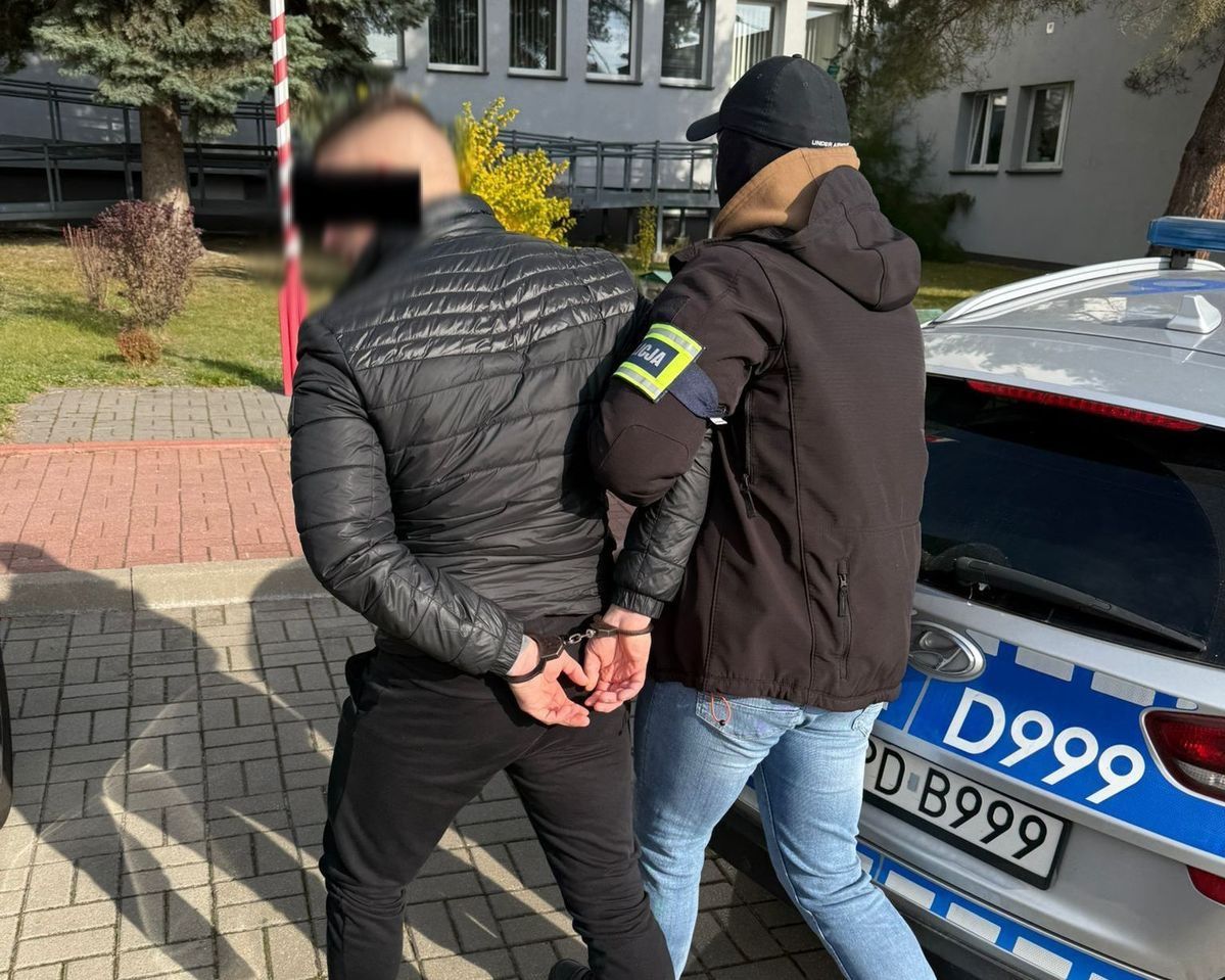 Lublin: Odpowie za handel narkotykami i pobicie funkcjonariusza