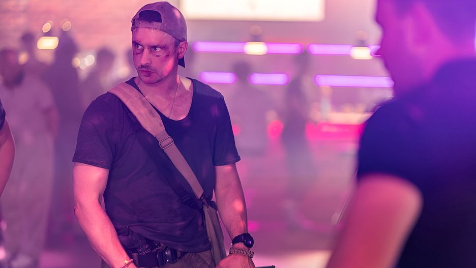 Mateusz Damięcki w nowej produkcji Canal+, "Prostej sprawie"