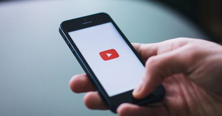 YouTube idzie na wojnę z TikTokiem. Startuje konkurencyjna usługa