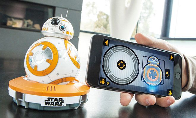 Miniaturowy BB-8, droid z nowych Gwiezdnych Wojen, już w sprzedaży!