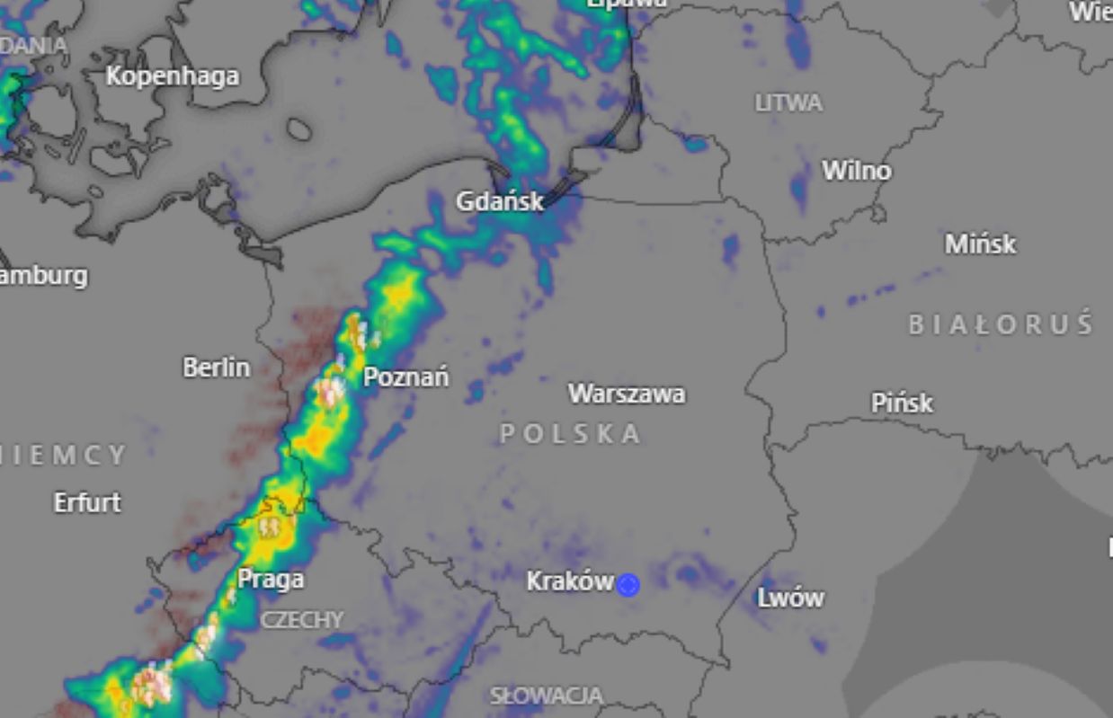 Dynamiczny początek tygodnia. Przez kraj przetoczy się system frontów