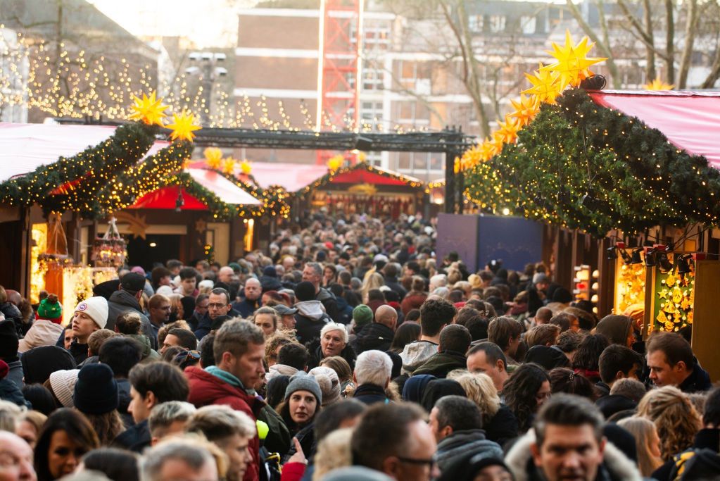UK issues terror alert for Christmas market travelers