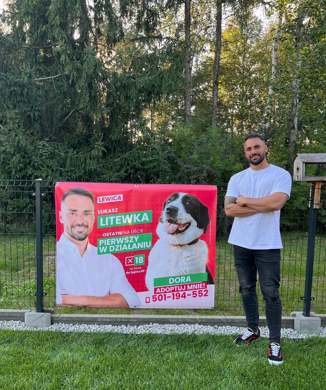 Radny Łukasz Litewka kandydując do Sejmu próbuje pomóc zwierzętom