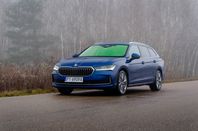 Skoda Superb Combi iV