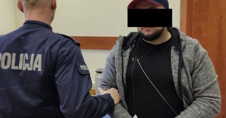 Emeryt wyrolował oszusta. Policja: "Wielki szacunek"
