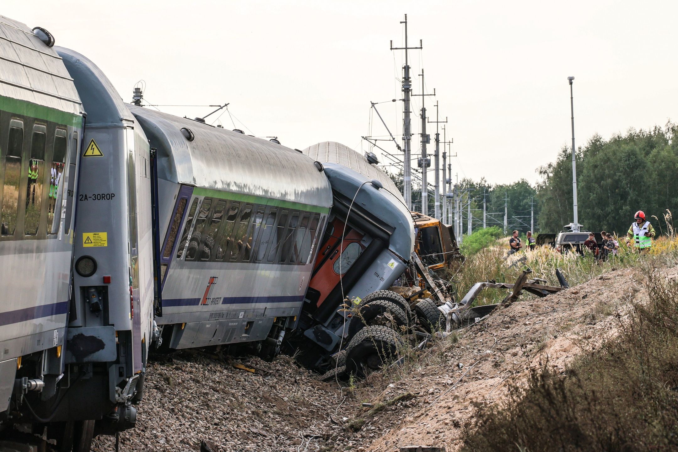 Sokolniki Suche (pow. przysuski, gm. Wieniawa), 09.09.2026. Miejsce wykolejenia pociągu PKP Intercity relacji Lublin-Szczecin w miejscowości Sokolniki Suche.