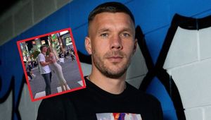 Co za zdjęcia! Podolski złożył życzenia ukochanej