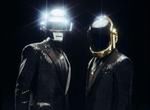 Muzyk Daft Punk bez hełmu w filmie