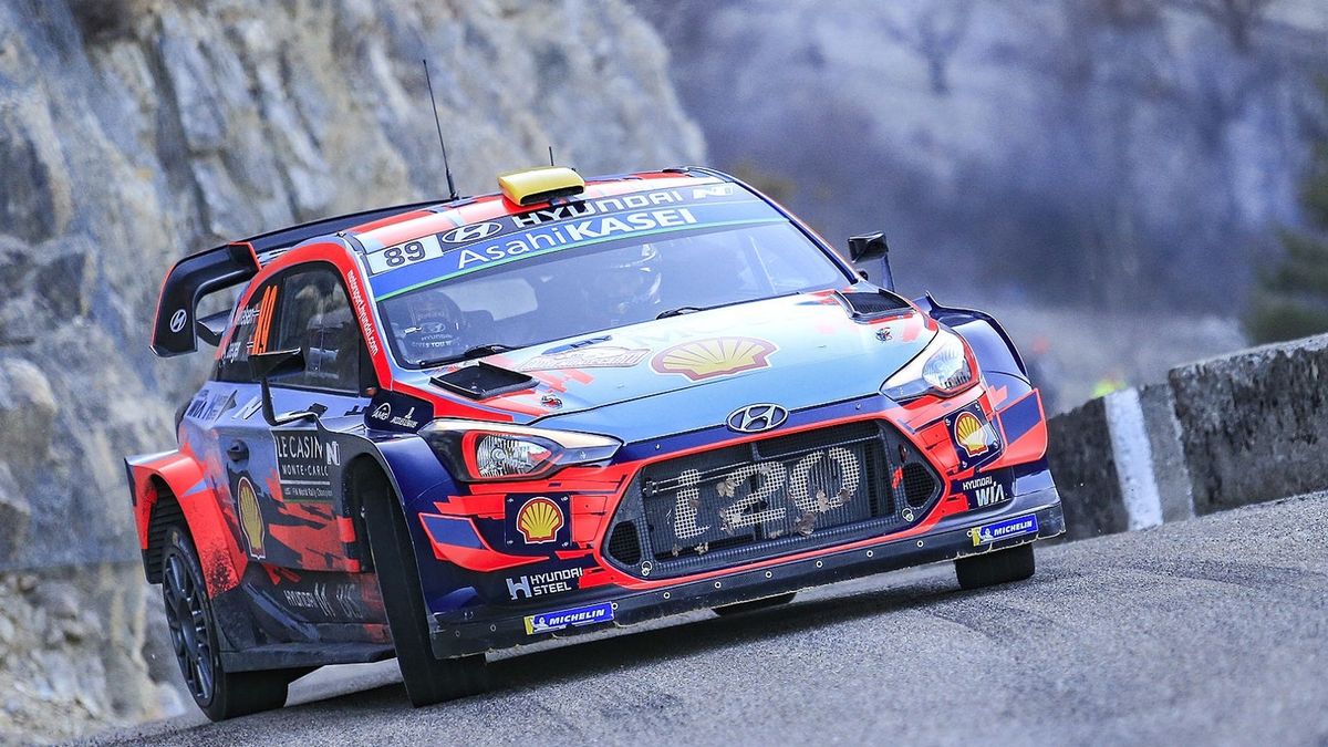 Hyundai wygrał z Toyotą różnicą kilkunastu punktów.