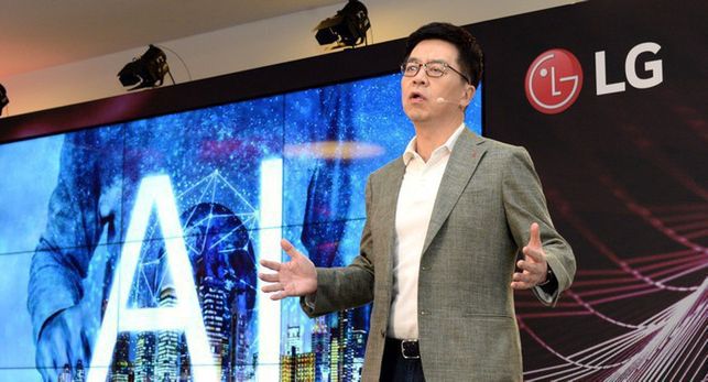 LG zapowiada mądrzejsze automatyczne odkurzacze i inteligentne lustra