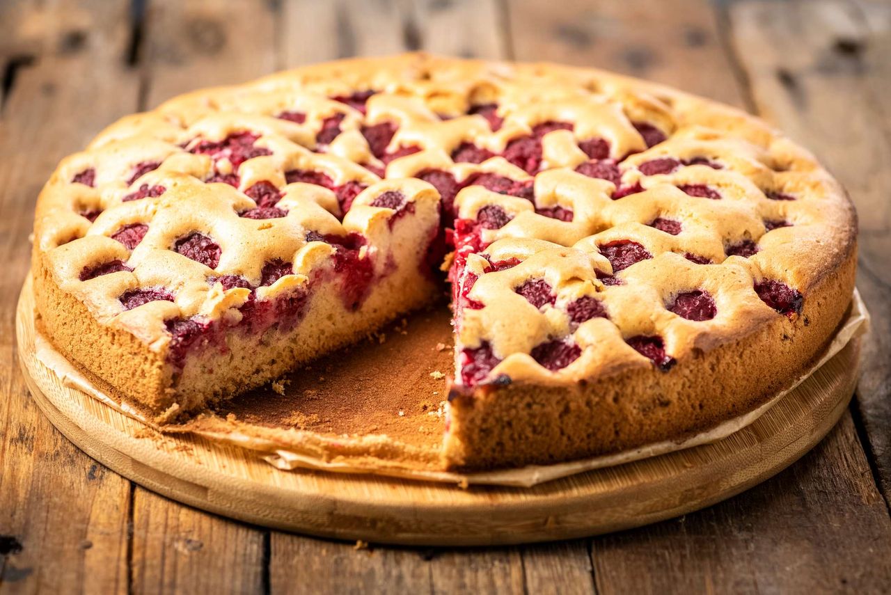 Placek z wiśniami – idealny do popołudniowej kawy