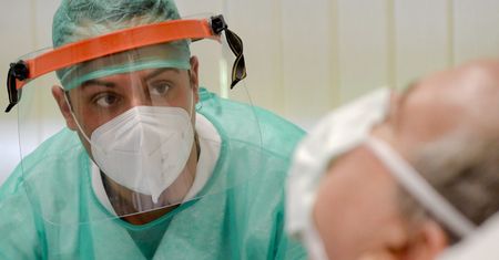 Koronawirus. Prawie wszystkie państwa UE po szczycie. "Wyjątkiem Szwecja i Polska"