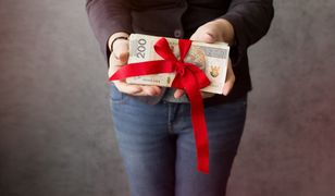 Świąteczna presja finansowa: jak uniknąć długów i nie wpaść w pułapkę chwilówek?