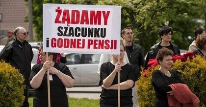 "Nie tylko pielęgniarki zasługują na podwyżki". Episkopat zabiera głos w sprawie służby zdrowia