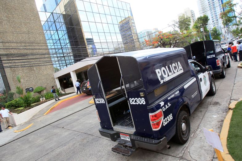 Afera Panama Papers. Prokuratura rozpoczęła przeszukanie w biurach Mossack Fonseca