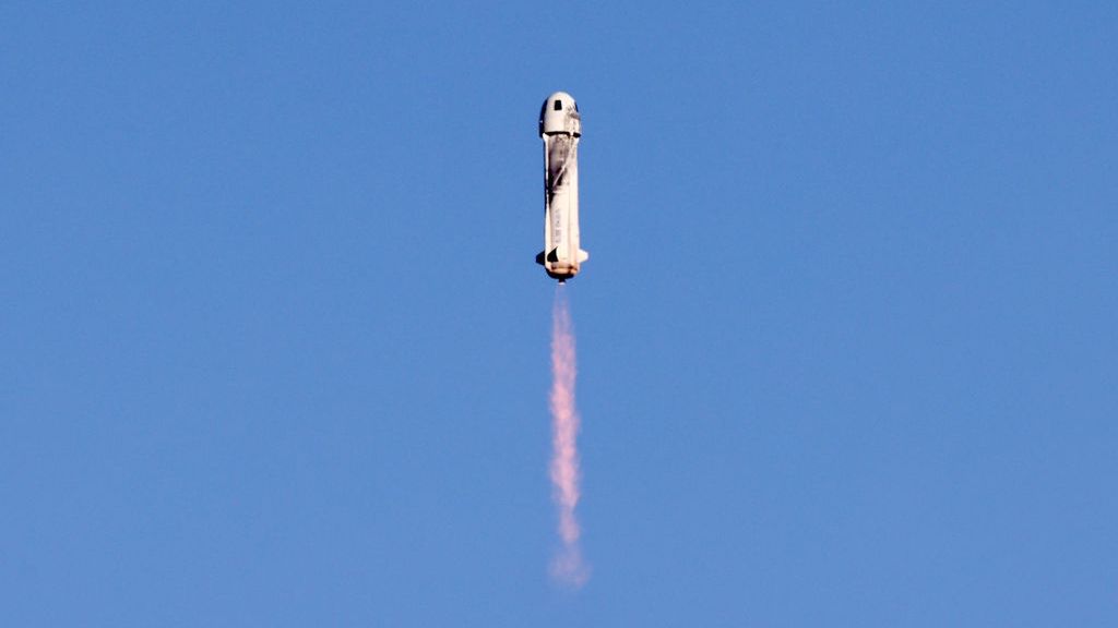 Zdjęcie ilustracyjne przedstawiające start rakiety New Shepard