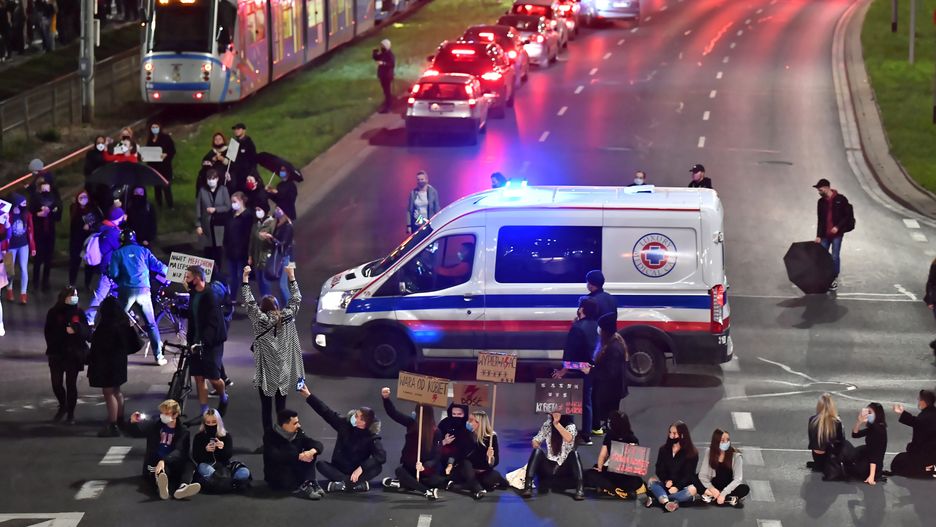 Strajk kobiet we Wrocławiu. Po godz. 16 paraliż miasta. Będzie "Bella Ciao" po polsku