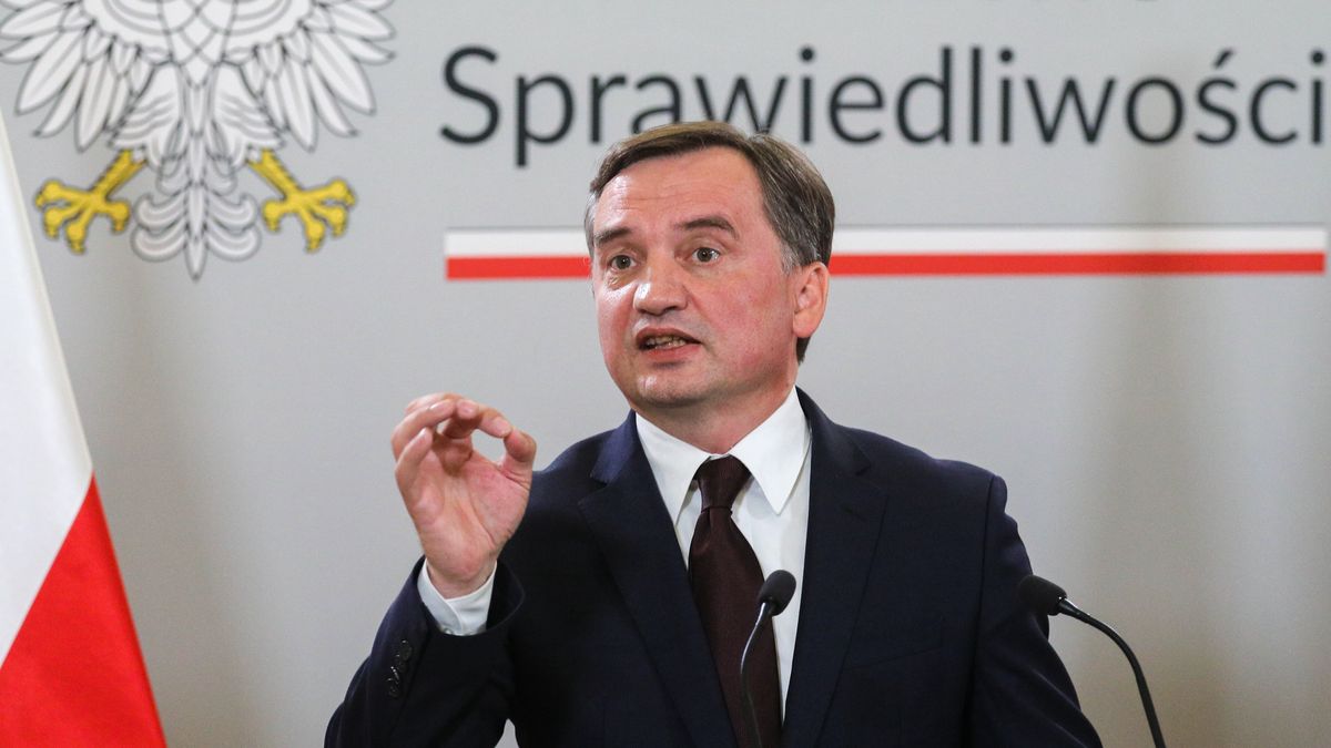 Zbigniew Ziobro zapowiedział złożenie skargi nadzwyczajnej ws. Mariki oraz wyciągnięcie odpowiedzialności wobec prokuratorów, którzy zajmowali się sprawą. 