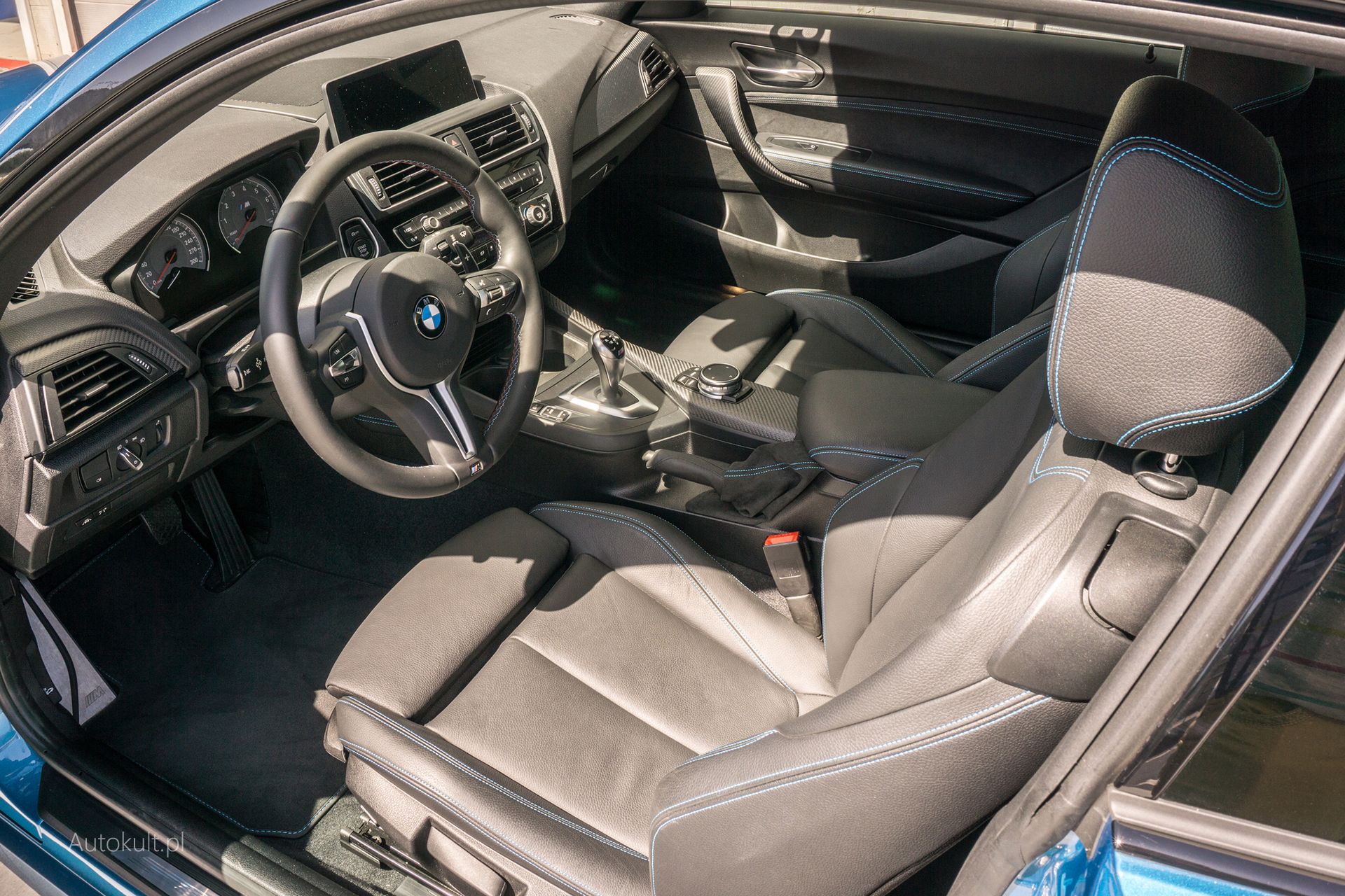 BMW M2 (2016)