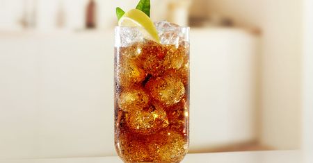 Gazowana herbata: musisz tego spróbować! Poznaj ice tea z bąbelkami