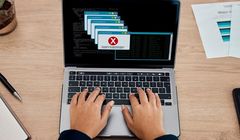 Uwaga na malvertising. Fałszywe reklamy Microsoft Teams, Slack, ChatGPT wyłudzają dane