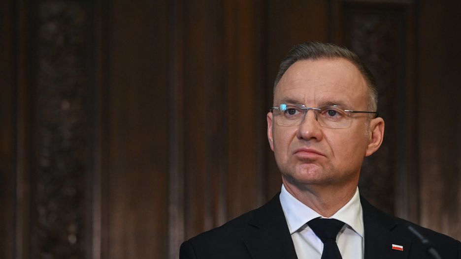 Andrzej Duda
Praga, Czechy, 28.05.2024. Prezydent RP Andrzej Duda podczas wypowiedzi dla medi�w w Willi Kramara w Pradze, 28 bm. Prezydent Duda bierze udzia� w odbywaj�cym si� w stolicy Czech Szczycie Ammo Summit. (amb) PAP/Piotr Nowak
Piotr Nowak
ammo summit, amunicja, dostawa, dostawy, spotkanie, wizyta, zagraniczna